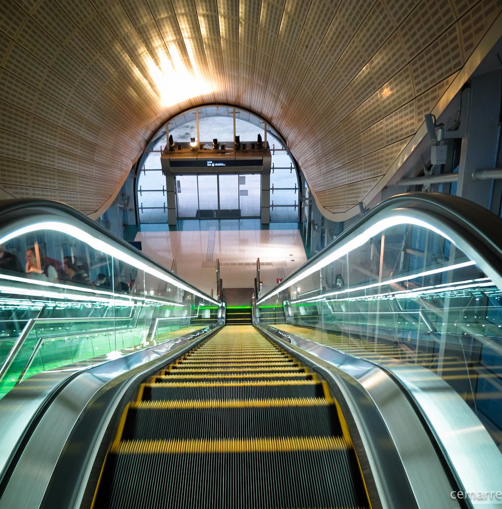 Dubai Metro Station - The World’s Most Beautiful Subway Stations