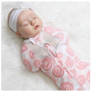 woombie-air-ventilated-baby-swaddle-review