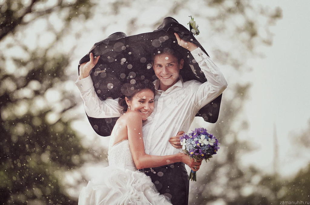 Rainy wedding day