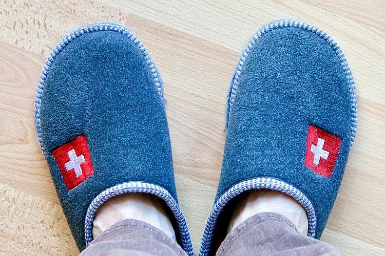 Stay cool: 4 best slippers for sweaty feet