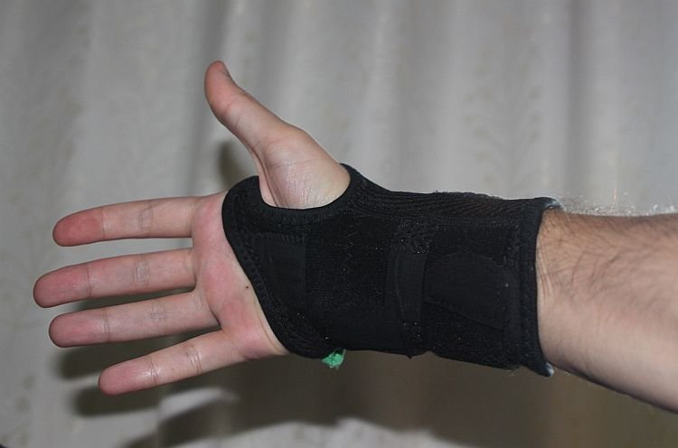 Soothing wrist pain: best braces for carpal tunnel