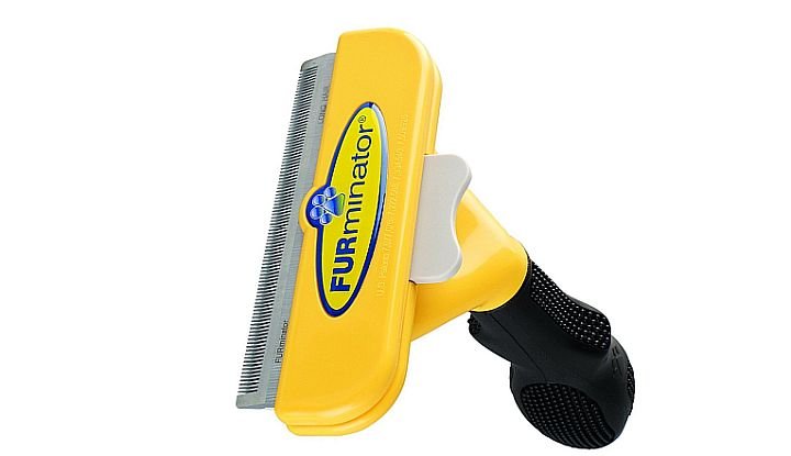 The Furminator deshedding tool vs Undercoat rakes: it's a bit weaker with thicker coats