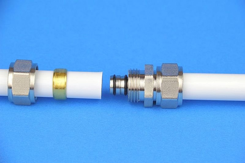 PEX clamp vs crimp tools: differences and best options