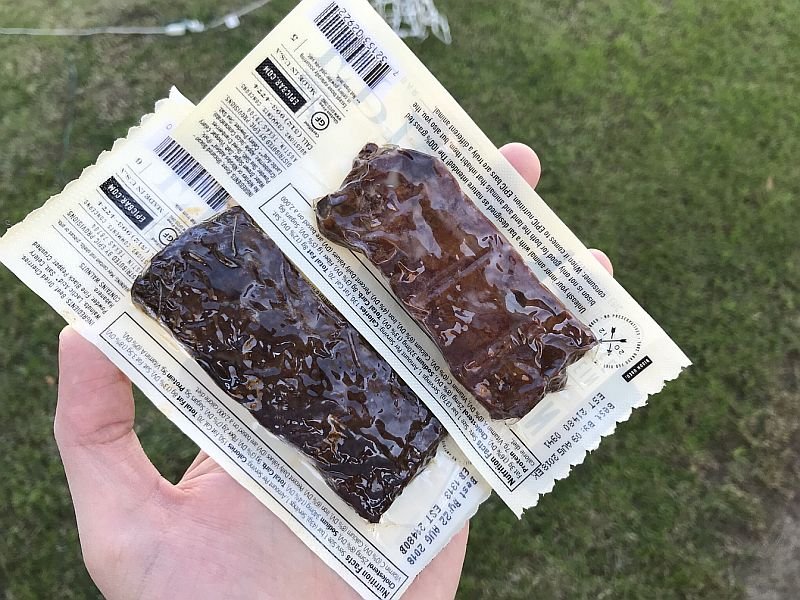 Here's our review of the Epic protein bar variety: from beef, to bison, chicken or wild boar. Tasty healthiness!