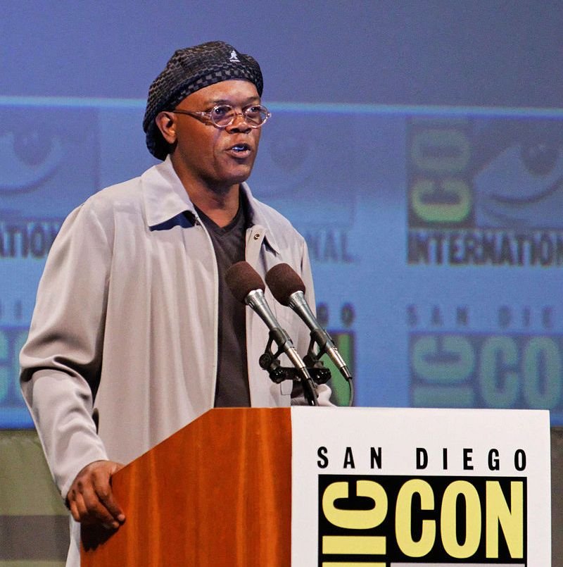 Flat caps: as Samuel Jackson shows, they are a classy type of hat for sophisticated bald heads.